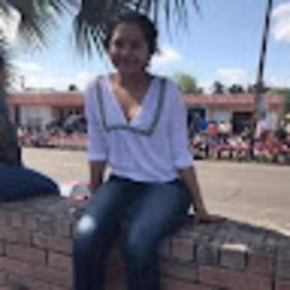 Meet your Posher, Angie